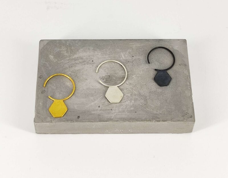 Mini single earrings εξάγωνο